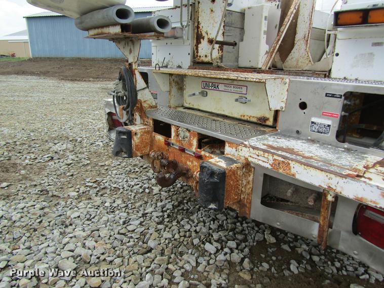 image for item DC4252 1998 Freightliner FL70 bucket truck