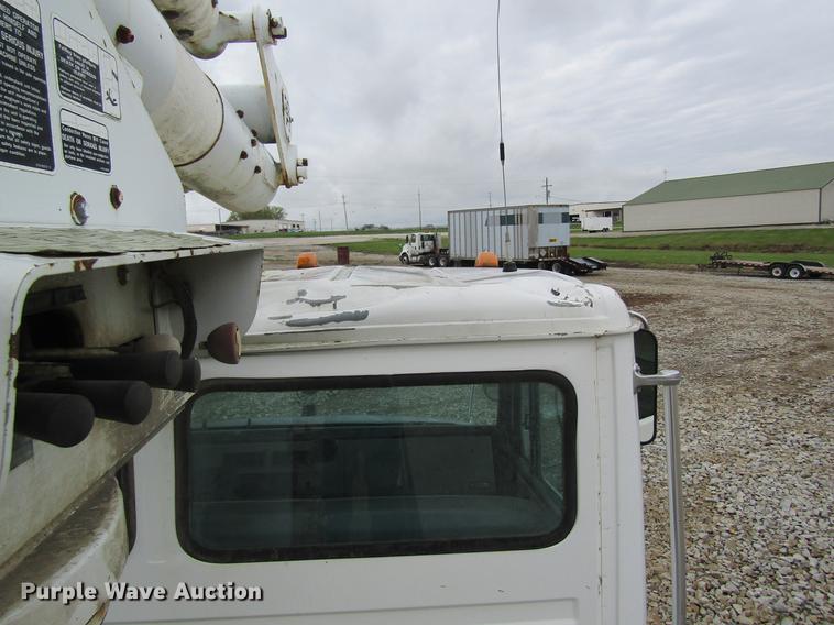 image for item DC4252 1998 Freightliner FL70 bucket truck