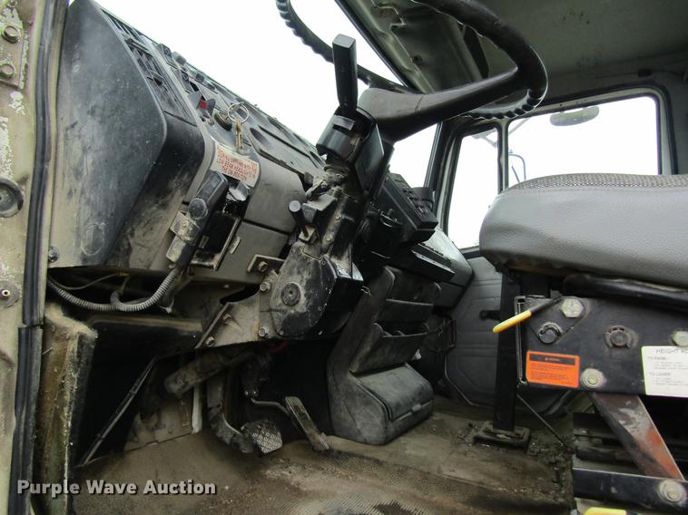 image for item DC4252 1998 Freightliner FL70 bucket truck