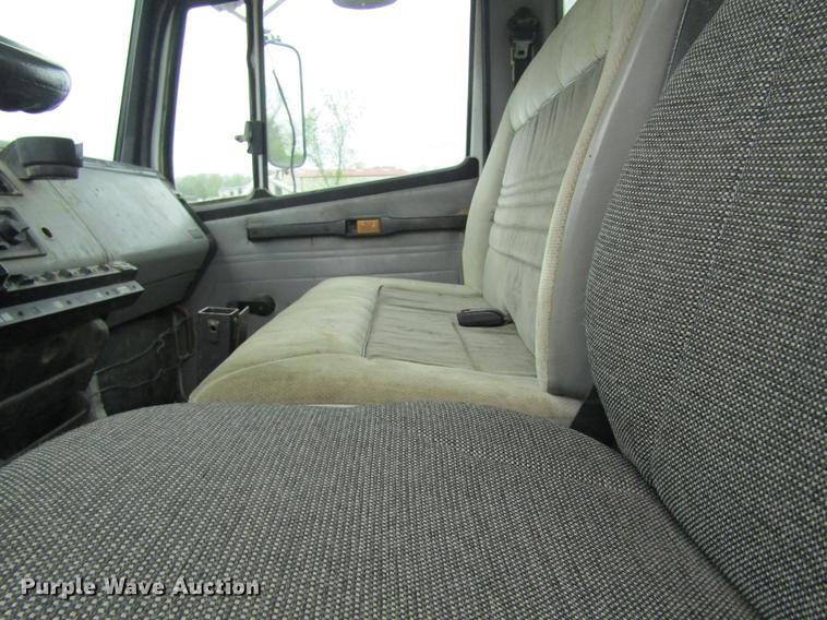 image for item DC4252 1998 Freightliner FL70 bucket truck