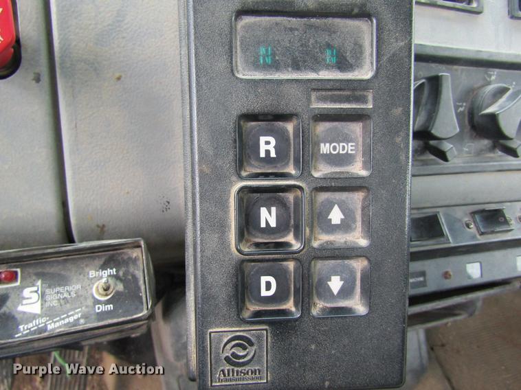 image for item DC4252 1998 Freightliner FL70 bucket truck