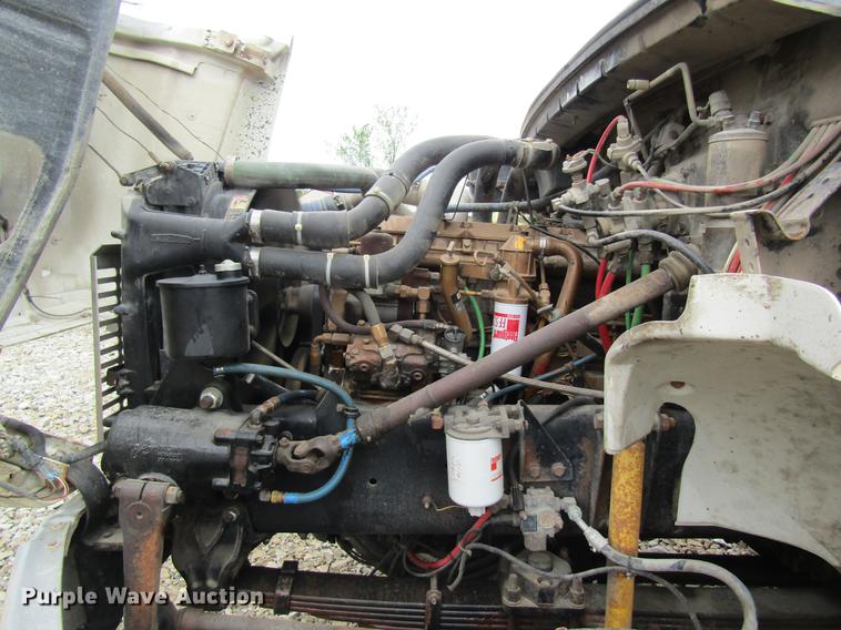 image for item DC4252 1998 Freightliner FL70 bucket truck