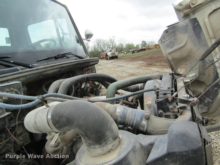 image for item DC4252 1998 Freightliner FL70 bucket truck