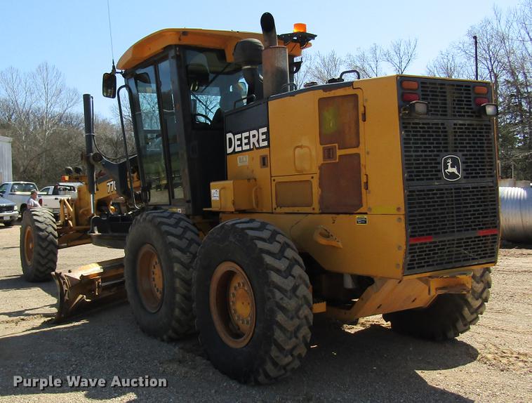 image for item DC4311 2006 John Deere 770D motor grader
