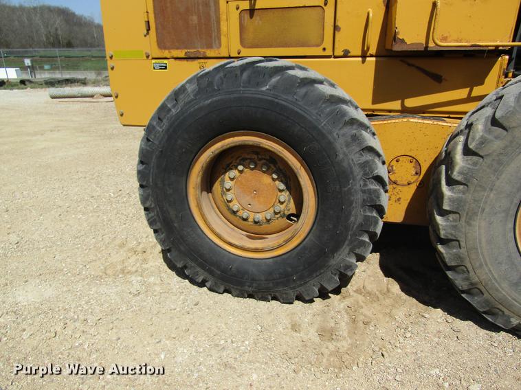 image for item DC4311 2006 John Deere 770D motor grader