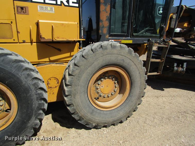 image for item DC4311 2006 John Deere 770D motor grader