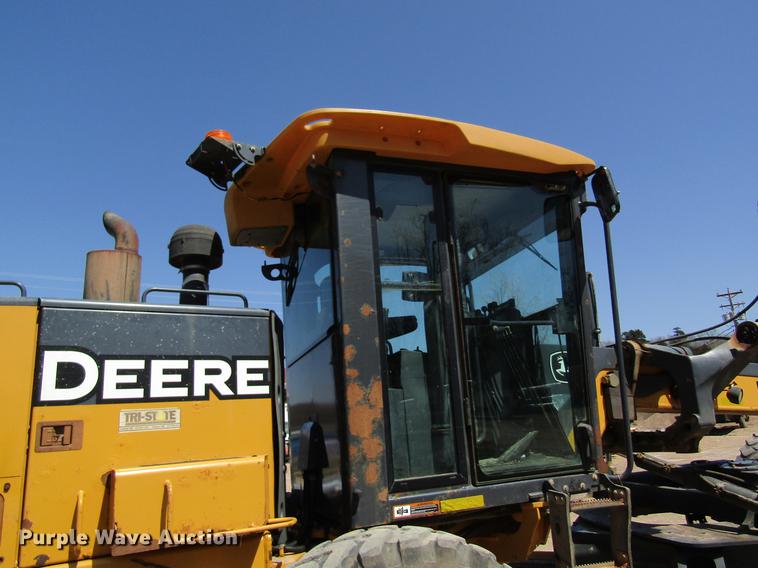image for item DC4311 2006 John Deere 770D motor grader
