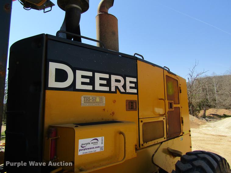 image for item DC4311 2006 John Deere 770D motor grader