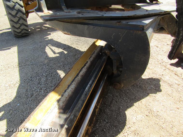 image for item DC4311 2006 John Deere 770D motor grader