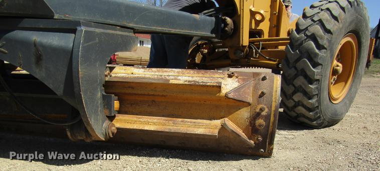 image for item DC4311 2006 John Deere 770D motor grader