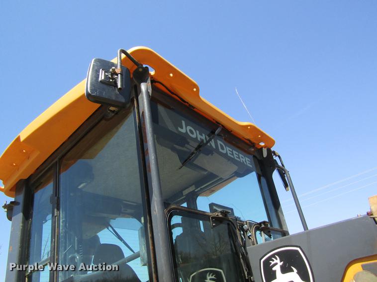 image for item DC4311 2006 John Deere 770D motor grader