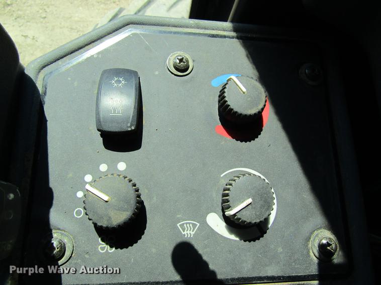 image for item DC4311 2006 John Deere 770D motor grader