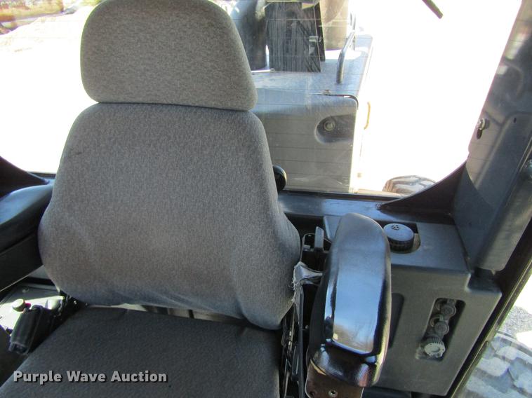 image for item DC4311 2006 John Deere 770D motor grader