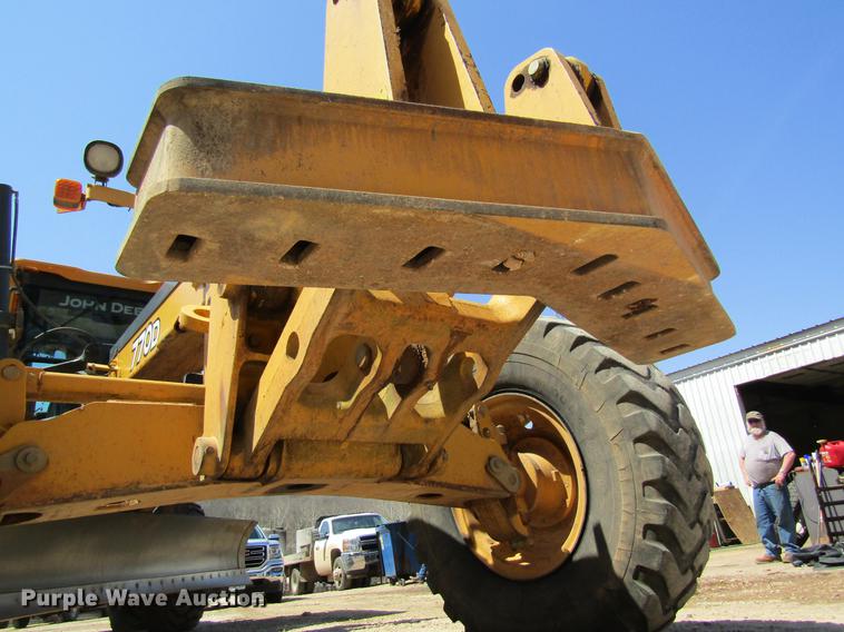 image for item DC4311 2006 John Deere 770D motor grader