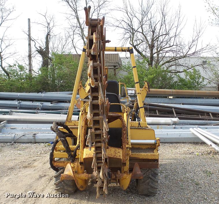 image for item DC5539 1997 Vermeer V450A trencher