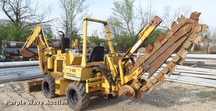 image for item DC5539 1997 Vermeer V450A trencher