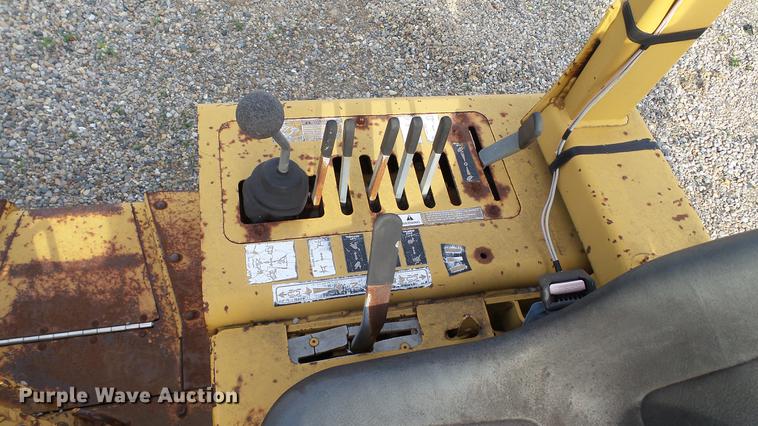 image for item DC5539 1997 Vermeer V450A trencher