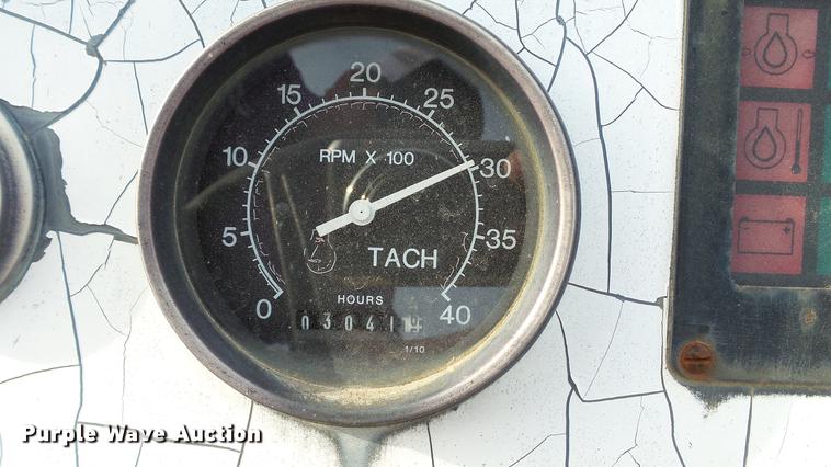 image for item DC5539 1997 Vermeer V450A trencher