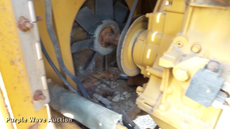 image for item DC5539 1997 Vermeer V450A trencher