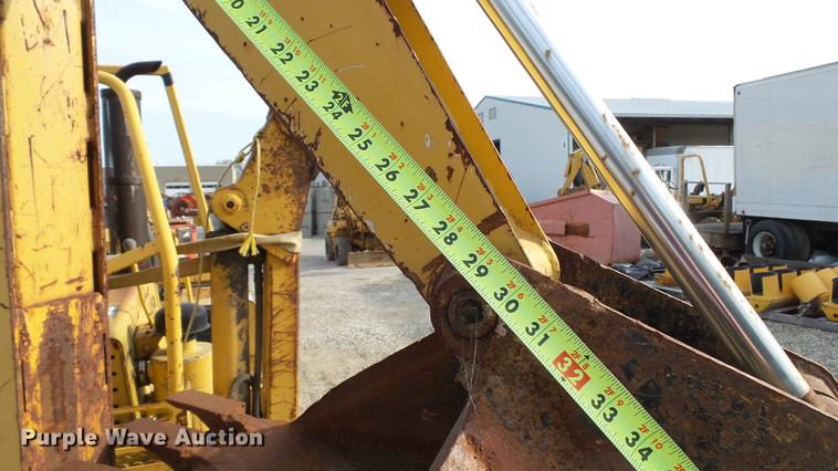 image for item DC5539 1997 Vermeer V450A trencher