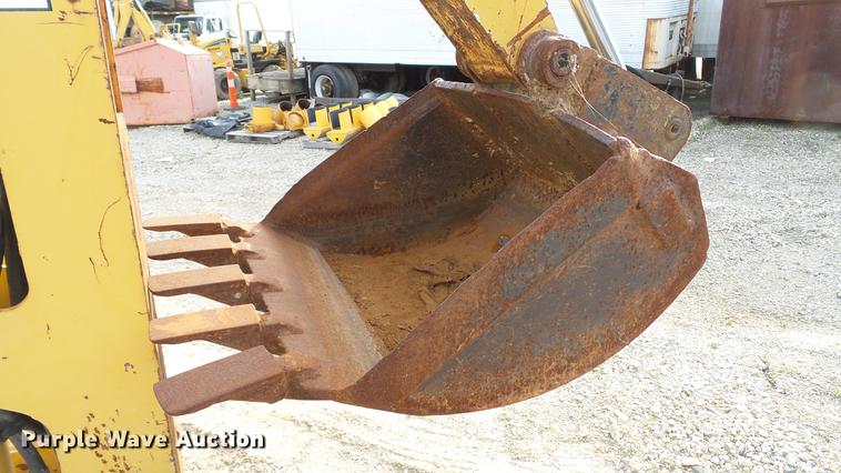 image for item DC5539 1997 Vermeer V450A trencher
