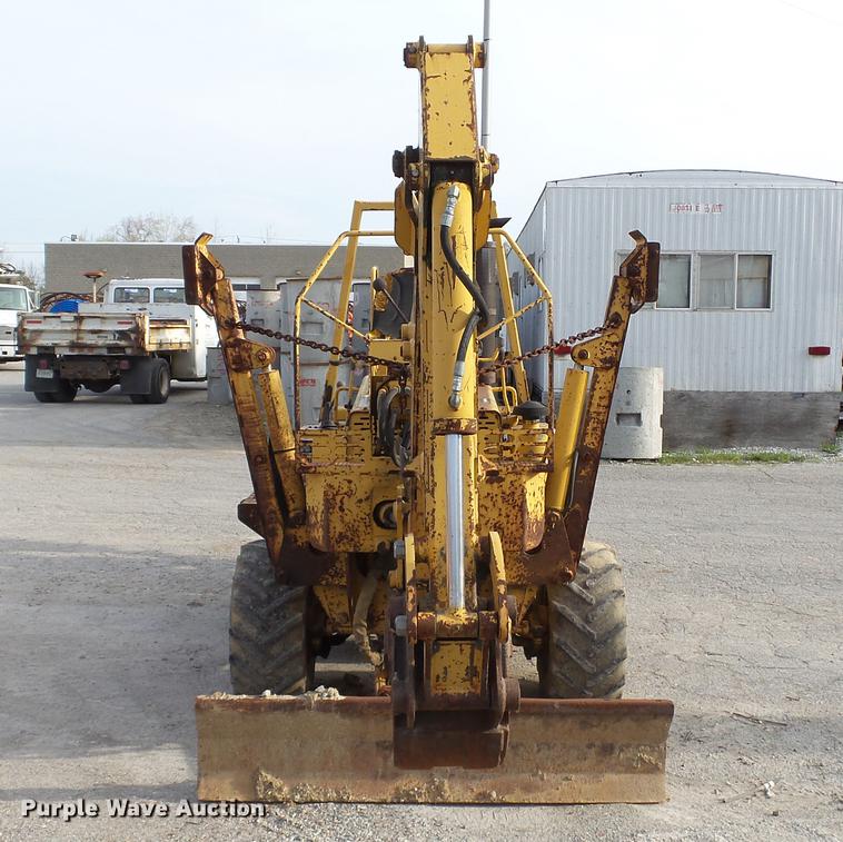 image for item DC5540 1996 Vermeer V4150A trencher