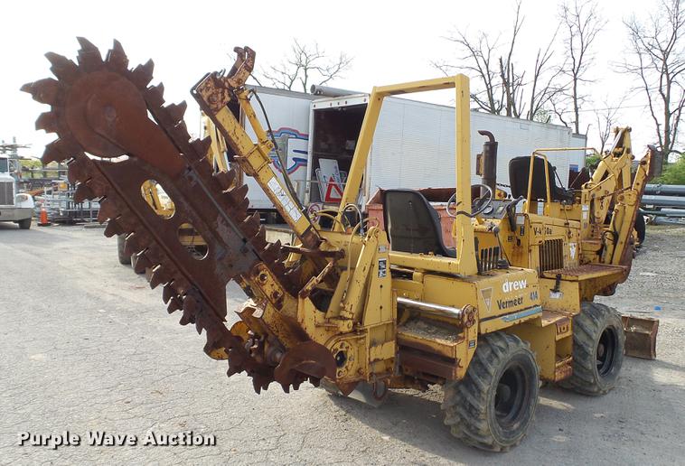 image for item DC5540 1996 Vermeer V4150A trencher