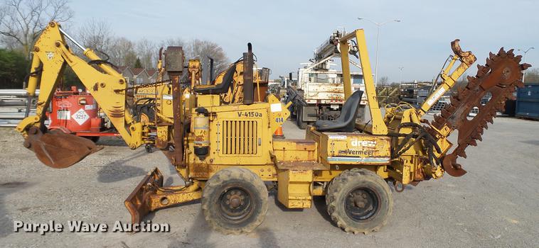 image for item DC5540 1996 Vermeer V4150A trencher