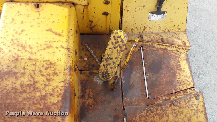 image for item DC5540 1996 Vermeer V4150A trencher