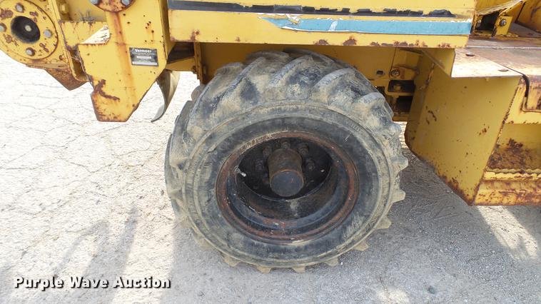 image for item DC5540 1996 Vermeer V4150A trencher