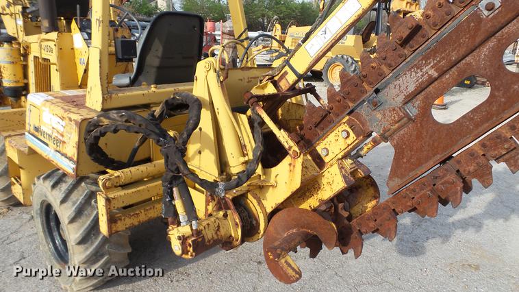 image for item DC5540 1996 Vermeer V4150A trencher