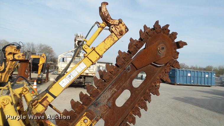 image for item DC5540 1996 Vermeer V4150A trencher