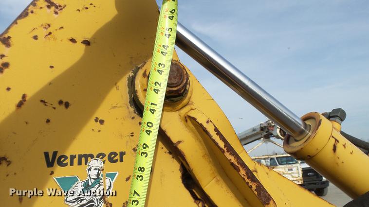 image for item DC5540 1996 Vermeer V4150A trencher