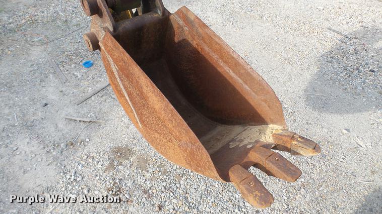 image for item DC5540 1996 Vermeer V4150A trencher