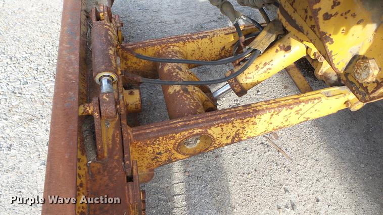 image for item DC5540 1996 Vermeer V4150A trencher