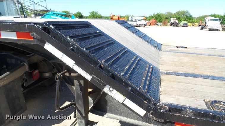 image for item DC5552 2014 Jet drop deck trailer