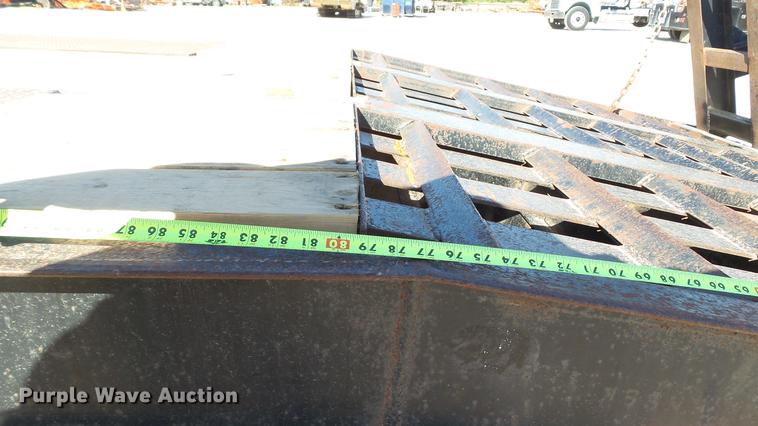 image for item DC5554 2005 Belshe equipment trailer