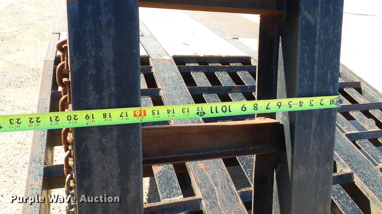 image for item DC5554 2005 Belshe equipment trailer