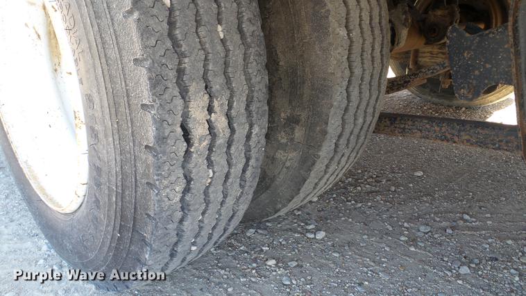 image for item DC5554 2005 Belshe equipment trailer