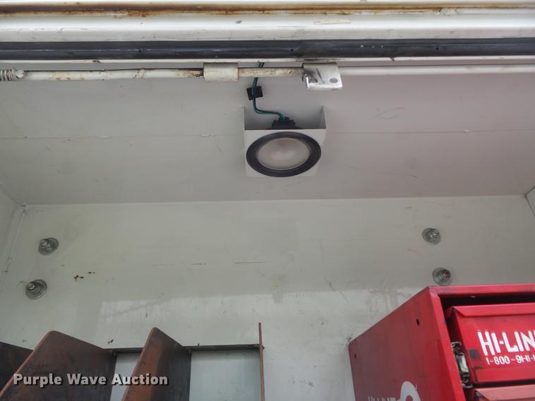 image for item DC7336 2010 Kenworth T370 service truck with crane