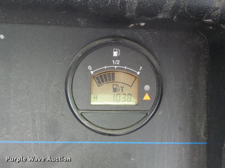 image for item DC7336 2010 Kenworth T370 service truck with crane