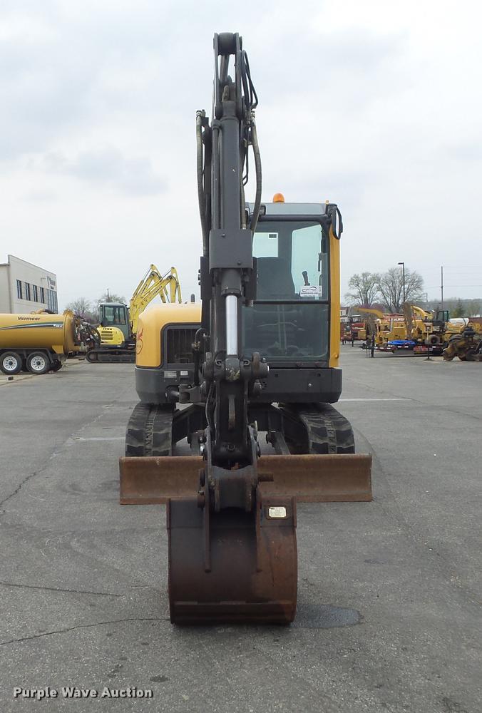 image for item DC7337 2013 Volvo ECR58 mini excavator