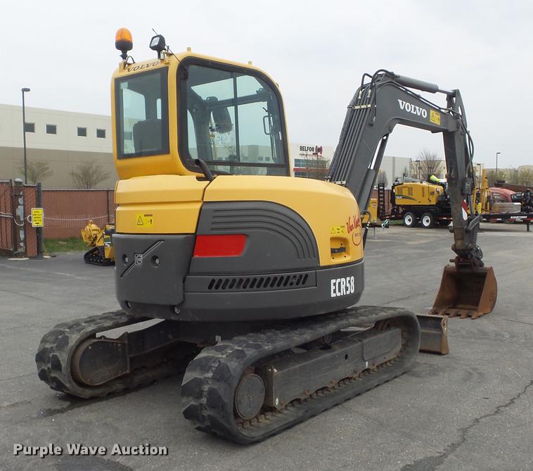 image for item DC7337 2013 Volvo ECR58 mini excavator