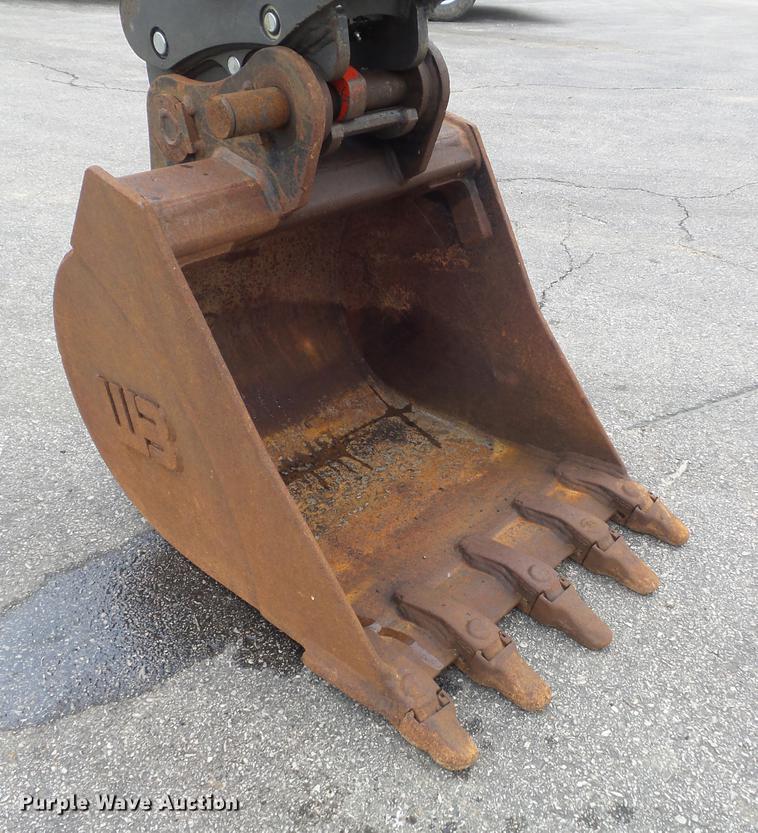 image for item DC7337 2013 Volvo ECR58 mini excavator