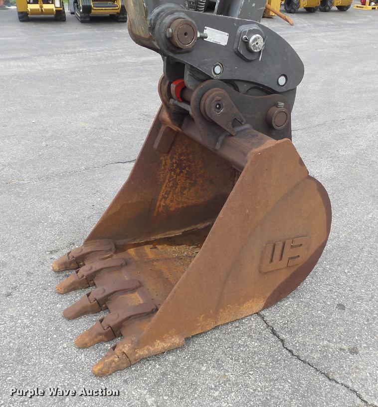 image for item DC7337 2013 Volvo ECR58 mini excavator