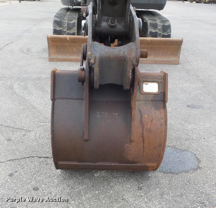 image for item DC7337 2013 Volvo ECR58 mini excavator