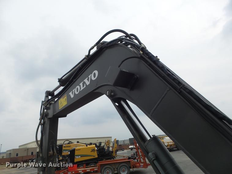 image for item DC7337 2013 Volvo ECR58 mini excavator