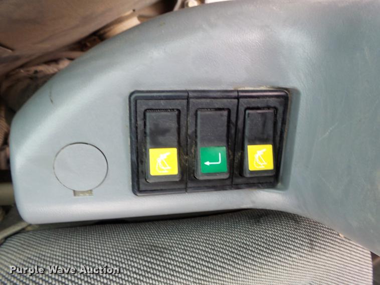 image for item DC7337 2013 Volvo ECR58 mini excavator