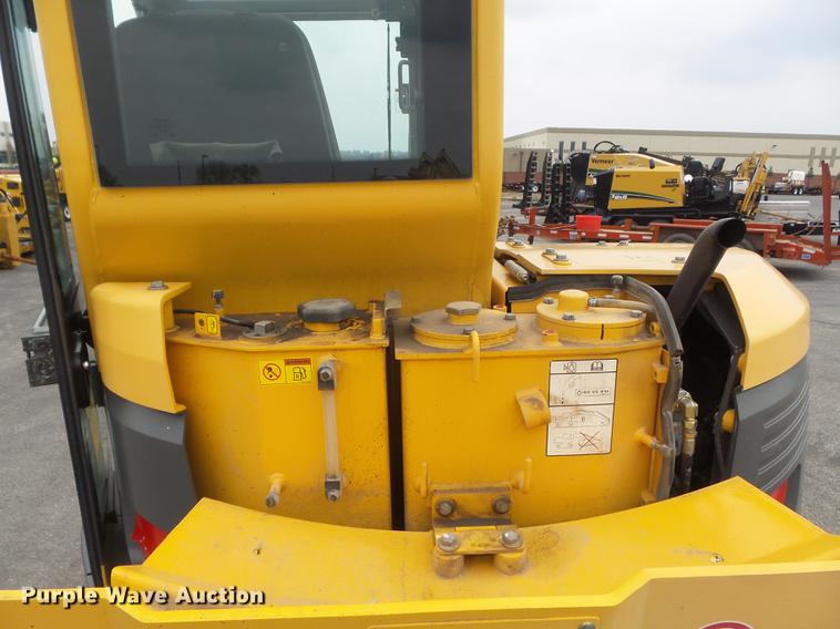 image for item DC7337 2013 Volvo ECR58 mini excavator