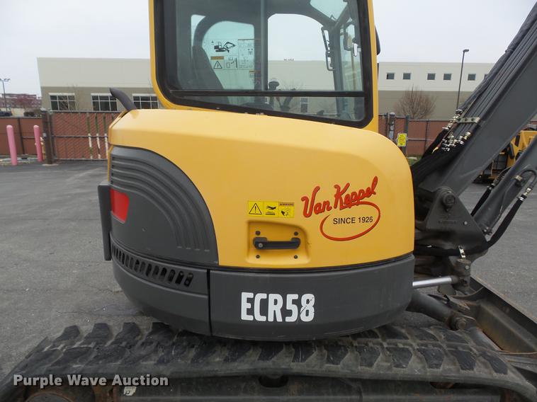 image for item DC7337 2013 Volvo ECR58 mini excavator